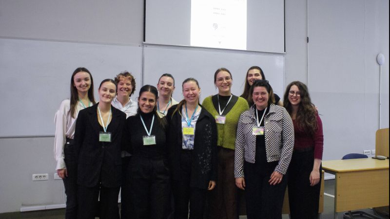 ASK, prva studentska anglistička...